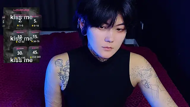 Snapshot of GothXRaven chatting on September 27, 3:39 pm GothXRaven online show from September 27, 3:39 pm