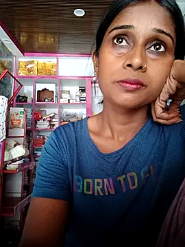 hotshreya69 online show from September 12, 8:25 am