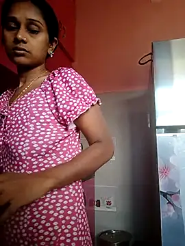 hotshreya69 online show from November 11, 5:29 am