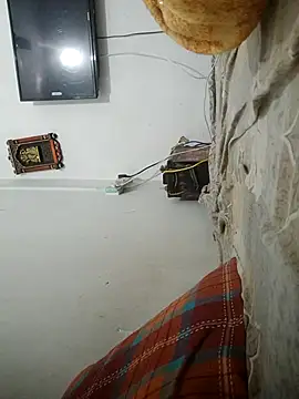 hotshreya69 online show from November 11, 7:47 pm