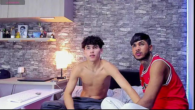 Theimperialboys  online show from October 10, 12:42 am