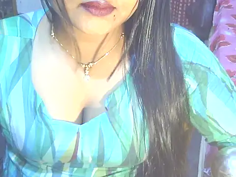 Snapshot of Nusrat_Faria07 chatting on December 13, 9:53 pm Nusrat Faria07 online show from December 13, 9:53 pm