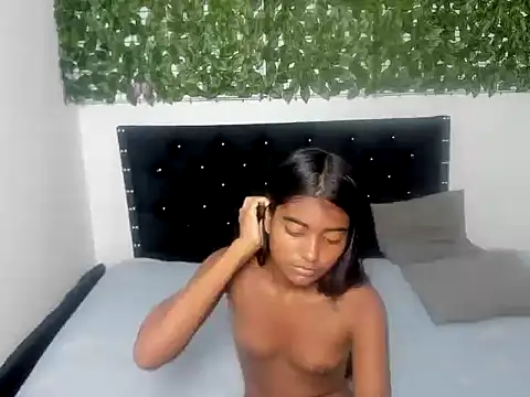 Snapshot of Irene_hot10 chatting on November 15, 3:08 pm Irene hot10 online show from November 15, 3:08 pm