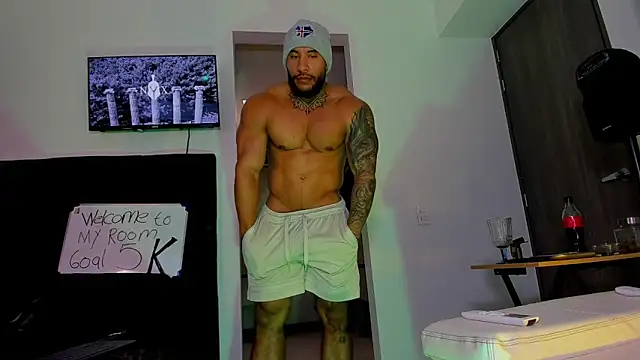 Snapshot of Andrew_Johnnson chatting on October 3, 5:54 pm Andrew Johnnson online show from October 3, 5:54 pm