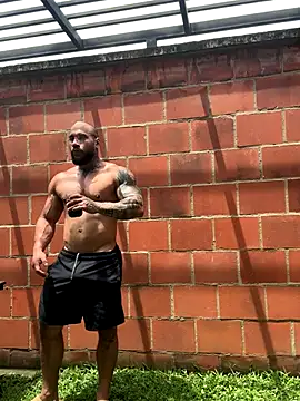 Snapshot of Andrew_Johnnson chatting on October 24, 4:47 pm Andrew Johnnson online show from October 24, 4:47 pm