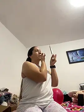 emma hot2006 online show from October 13, 5:46 pm