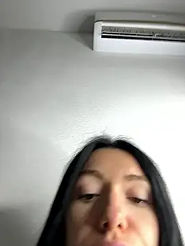 Snapshot of karrr__aaa chatting on October 3, 8:50 pm karrr aaa online show from October 3, 8:50 pm