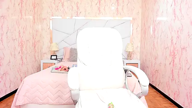 Emily Whinfre online show from September 13, 4:56 am