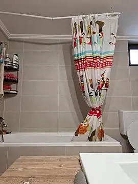 Snapshot of merlyn4 chatting on November 5, 10:37 am merlyn4 online show from November 5, 10:37 am