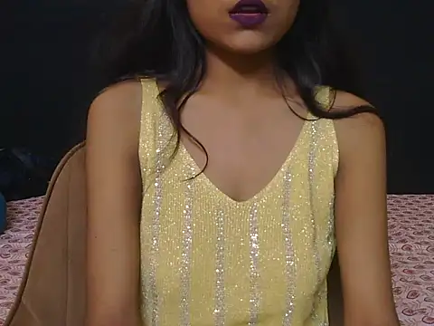 Snapshot of hoty-priya chatting on September 11, 4:34 am hoty-priya online show from September 11, 4:34 am