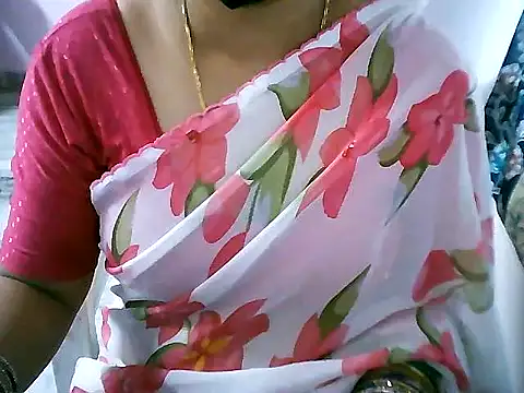 Snapshot of jannu6482 chatting on September 27, 7:57 am jannu6482 online show from September 27, 7:57 am