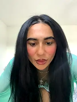 itsyourgirltee online show from September 16, 2:40 pm