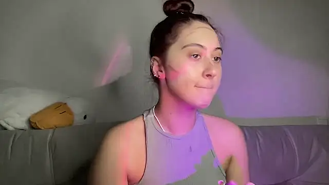 StellarAlice online show from September 15, 7:25 pm