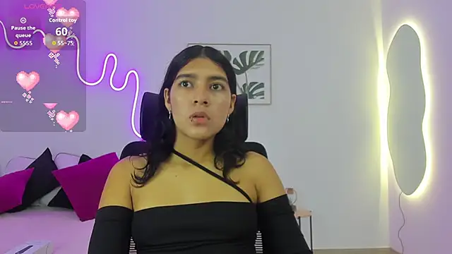 Cherrydollxx online show from October 8, 11:41 am