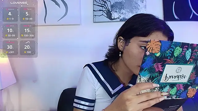 Zoe wang online show from September 24, 3:32 am