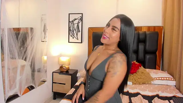 GiorgineTaylor online show from November 6, 11:11 am