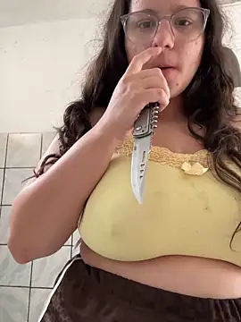 isanhaiaka online show from November 17, 1:50 pm