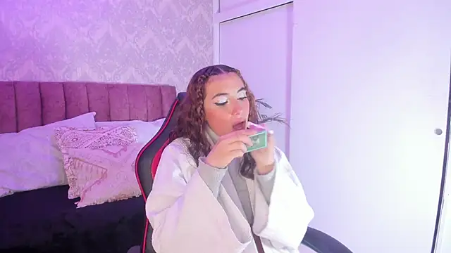 Anseru  online show from September 30, 11:37 am