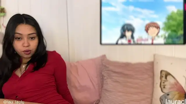 Snapshot of lau_laulu chatting on November 21, 2:27 pm lau laulu online show from November 21, 2:27 pm