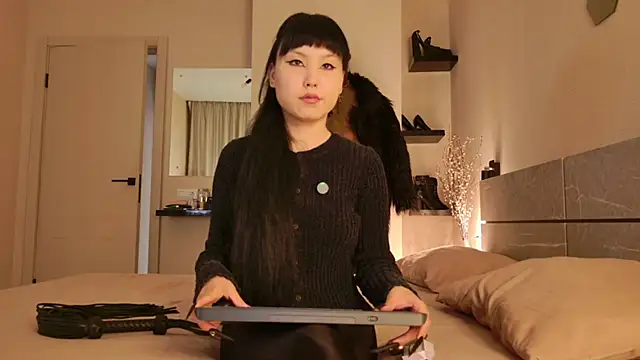 Snapshot of PurpleD1va chatting on November 17, 8:14 pm PurpleD1va online show from November 17, 8:14 pm