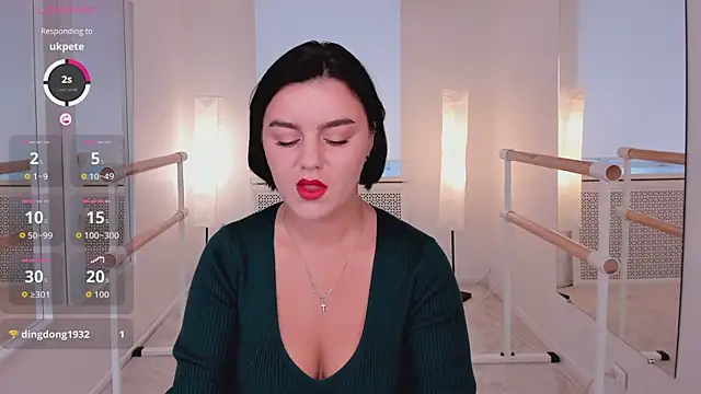 moodberry online show from October 6, 7:06 am