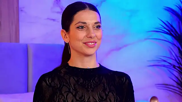 EllyLynn online show from November 29, 10:02 pm