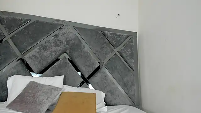 Sweet Salome1 online show from September 26, 12:53 pm