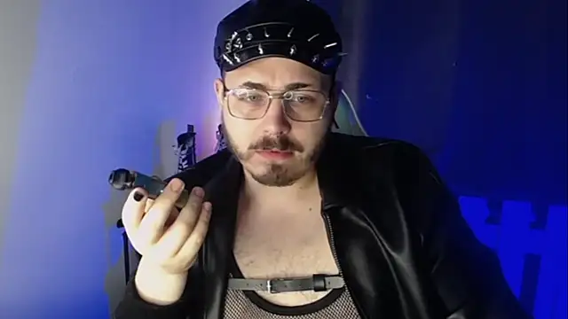 FabianKinky online show from October 8, 3:20 pm