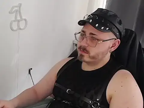 FabianKinky online show from October 21, 12:28 pm