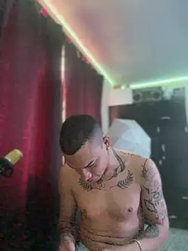 AlphaMasterXxx online show from September 30, 2:11 pm