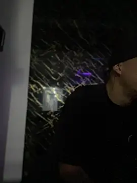 AlphaMasterXxx online show from October 18, 4:04 am