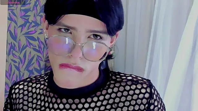 mysterius boy online show from September 10, 7:14 pm