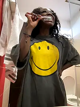 EmilyKisx online show from September 23, 1:36 pm