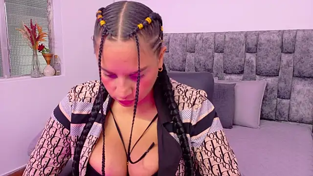 Lizbeth Rouse online show from September 24, 10:51 am