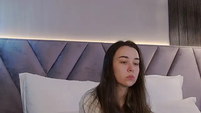 MiaMarlow online show from October 7, 8:50 pm