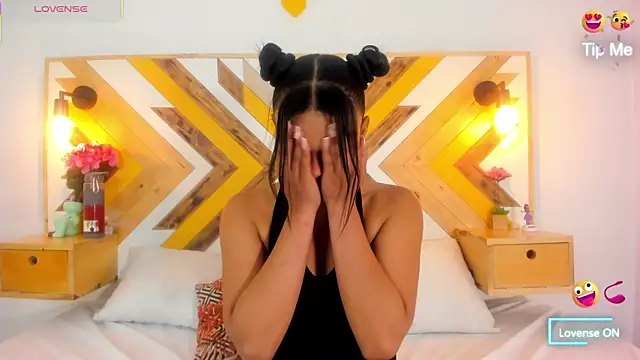 SoleneFontaine online show from September 19, 12:17 pm