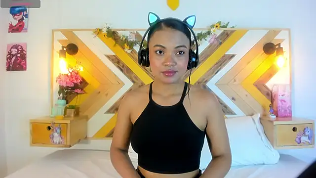 SoleneFontaine online show from October 2, 12:12 pm