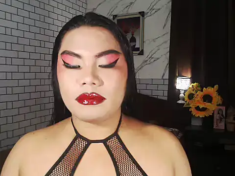 Snapshot of TSbrianaHugeCock chatting on October 3, 5:21 pm TSbrianaHugeCock online show from October 3, 5:21 pm