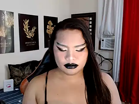 Snapshot of TSbrianaHugeCock chatting on November 25, 6:35 am TSbrianaHugeCock online show from November 25, 6:35 am