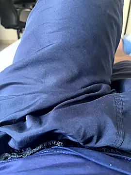 Novinho16cmz online show from October 6, 4:15 pm