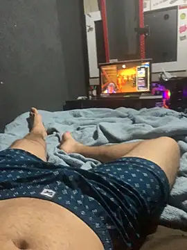 Snapshot of o-theus chatting on October 7, 4:20 am o-theus online show from October 7, 4:20 am