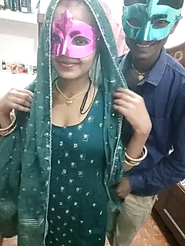 Snapshot of LOVE568 chatting on November 21, 4:22 am LOVE568 online show from November 21, 4:22 am