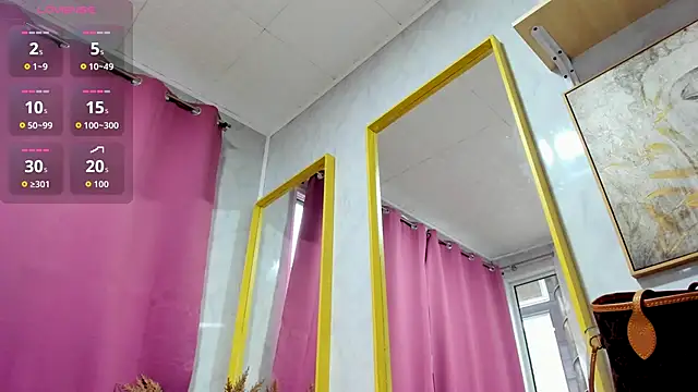 AryaFey online show from October 4, 6:11 am