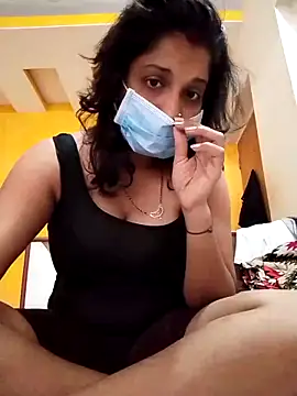 Snapshot of Love_Foreverr12 chatting on October 9, 4:54 am Love Foreverr12 online show from October 9, 4:54 am