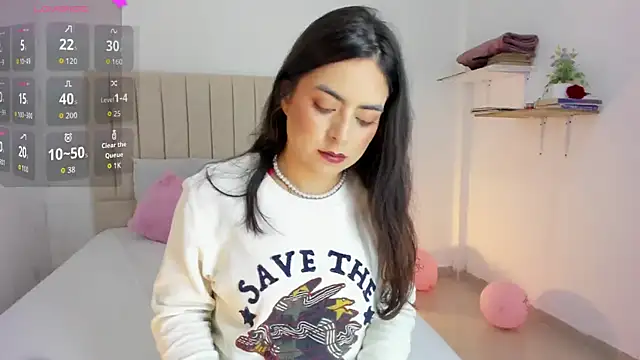 sashaa petit online show from October 2, 11:39 am