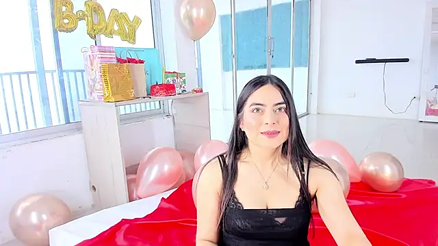 sashaa petit online show from October 6, 12:46 pm