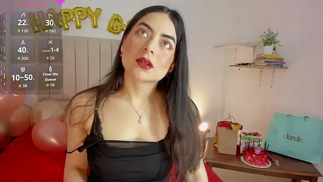 sashaa petit online show from October 7, 11:18 am