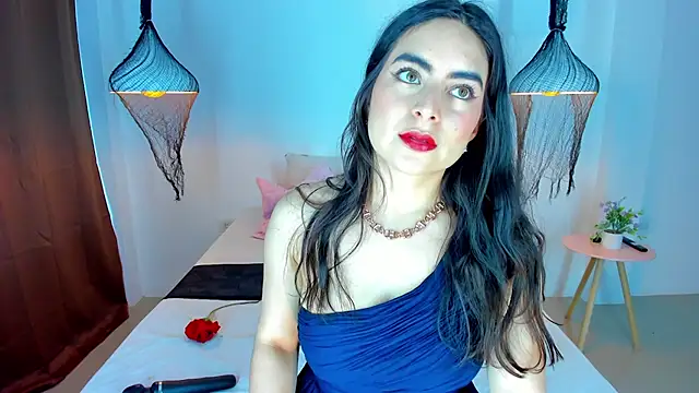 sashaa petit online show from November 8, 11:43 am