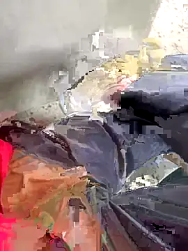 Snapshot of longfuckk chatting on October 31, 8:15 am longfuckk online show from October 31, 8:15 am