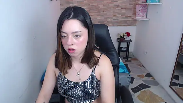 LiaGlow online show from September 23, 2:53 pm